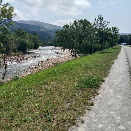 Vivienda Turistica Volvere Santiurde de Toranzo Екстер'єр фото