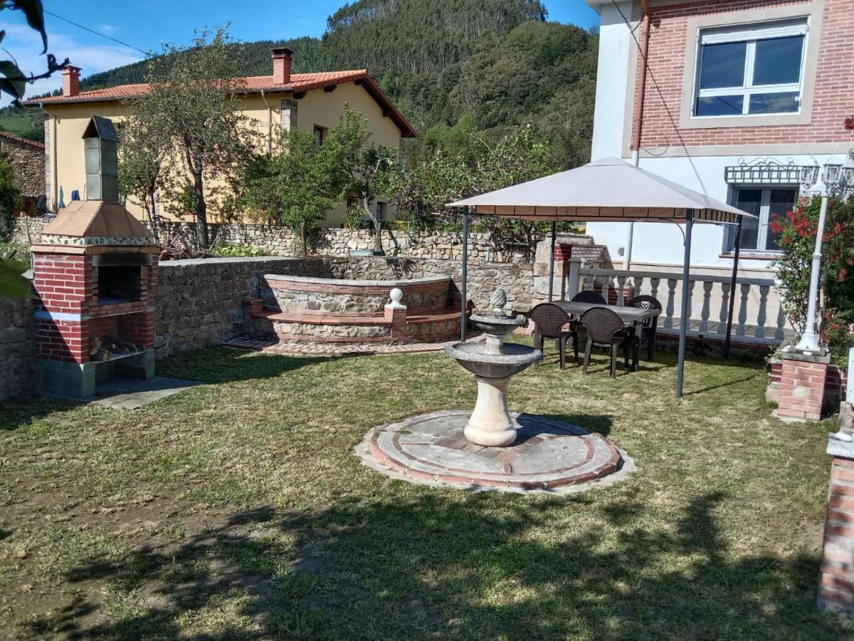 Vivienda Turistica Volvere Santiurde de Toranzo Екстер'єр фото
